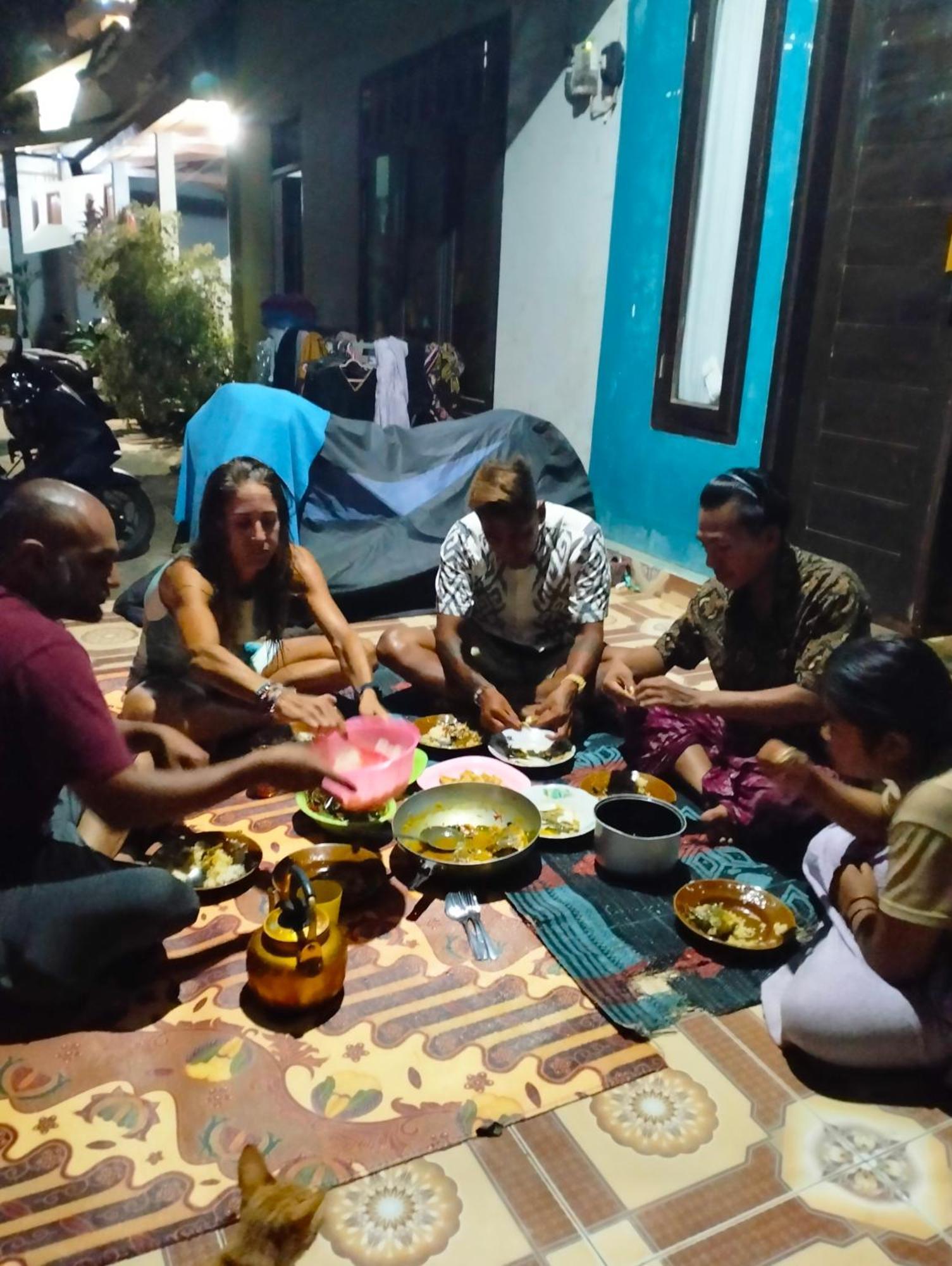 T&T Homestay Kuta  Dış mekan fotoğraf